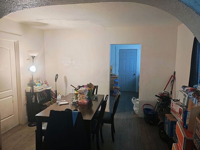 Image of 340 S Yosemite St