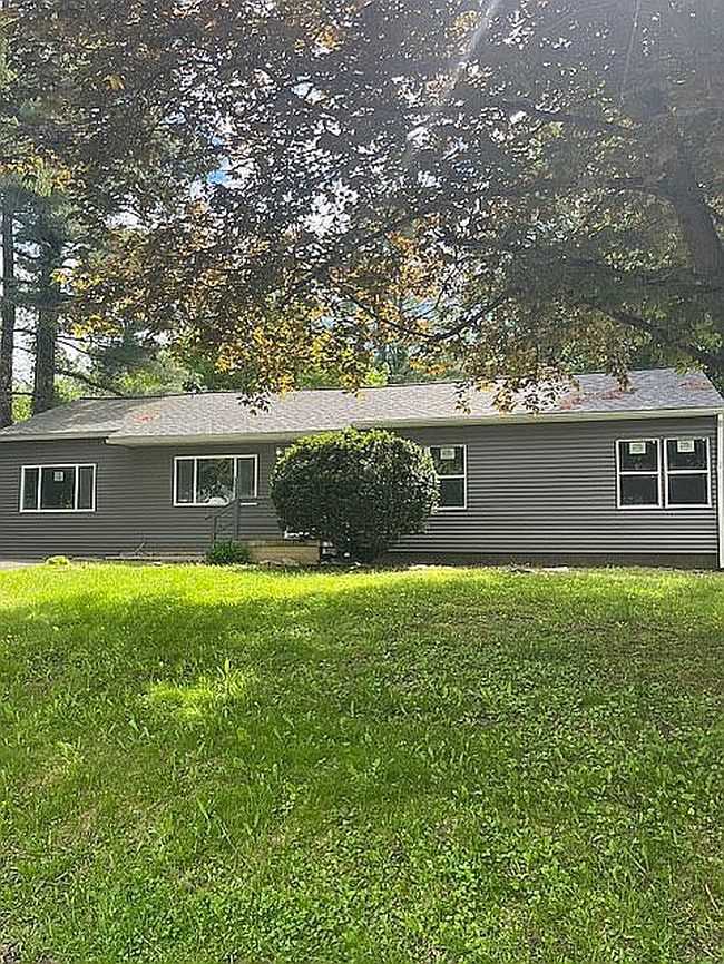 Image of 5 Hillandale Dr