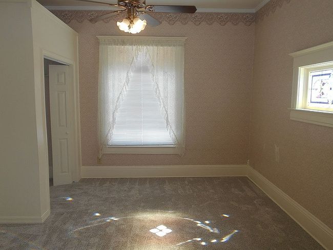 Additional photo 2 of property located at 801 N Washington St