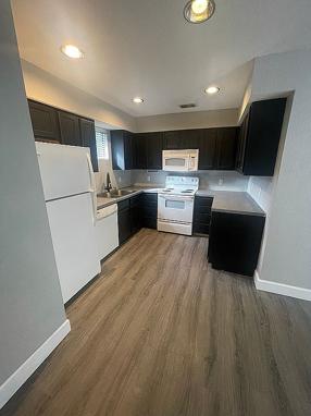 Preview of property located at 2322 Timber Oaks Ln #3