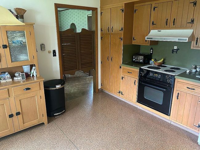 Photo of 561 Blue Mountain Rd, Fredericksburg, PA