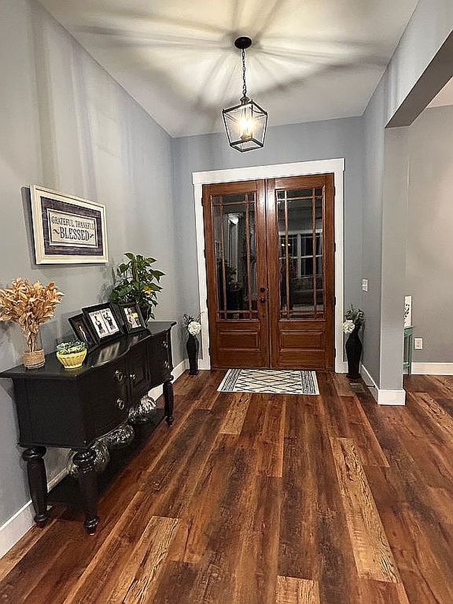 Image of 1225 Collins Ln