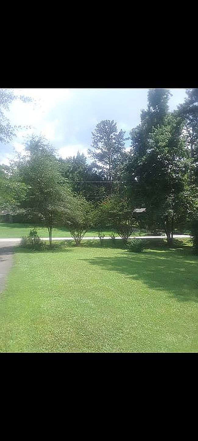 Additional photo 1 of property located at 489 Six Flags Pkwy