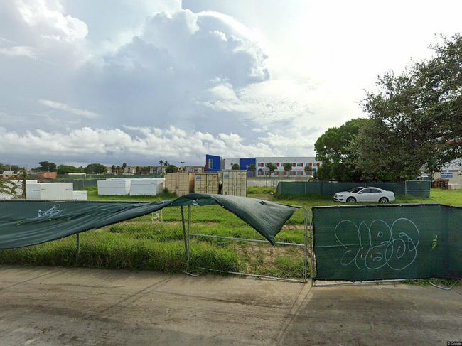 Photo of 16701 Ne 13th Ave, North Miami Beach, FL