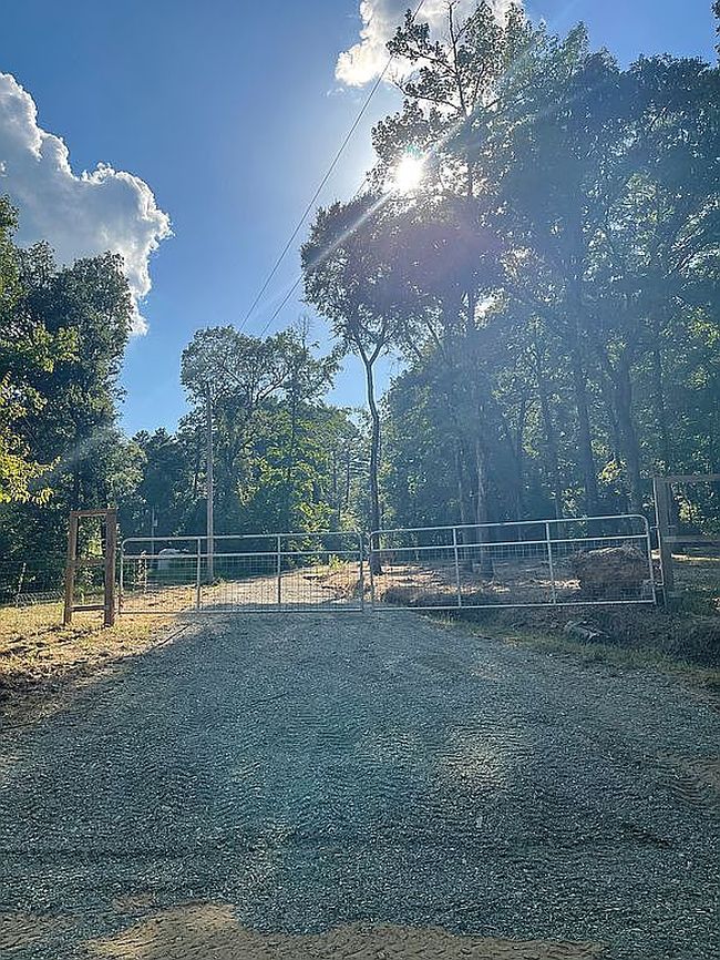 Photo of 4350 County Rd, Fort Towson, OK