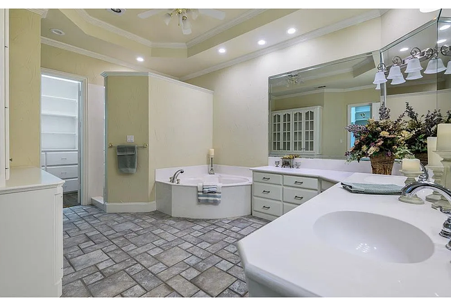 Image of 5557 County Road 4052