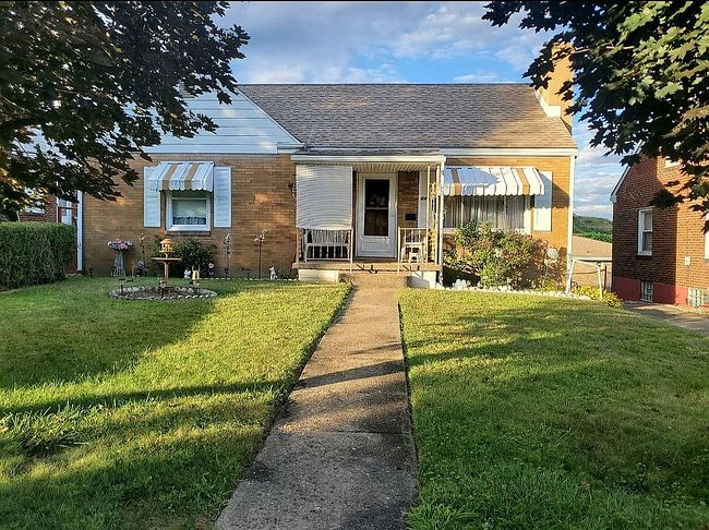 Photo of 643 Western Ave