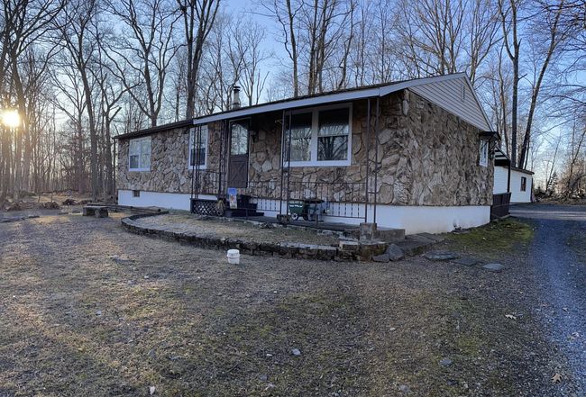 Preview of property located at 3298 Trafalgar Ave
