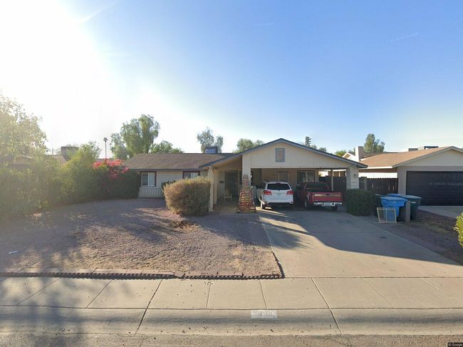 Image of 5740 N 42nd Ln