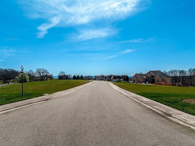 Image of 101 Canterbury Dr