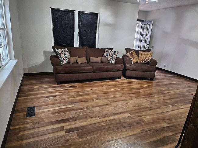 Image of 605 Sw 9th St