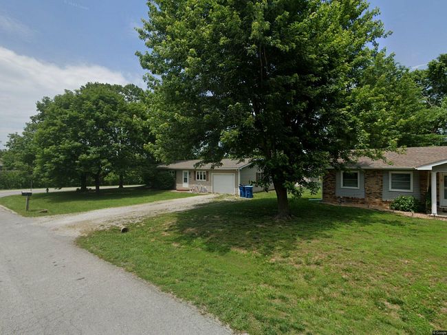 119 E Pennell St, Bolivar, MO