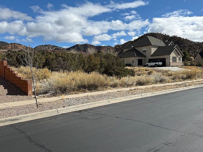 Image of 1270 N 525 E