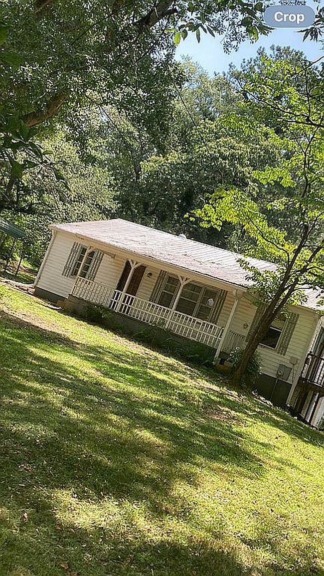 Photo of 836 E College St, Bowdon, GA
