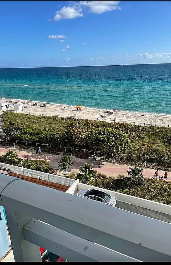 Image of 6917 Collins Ave Apt 910
