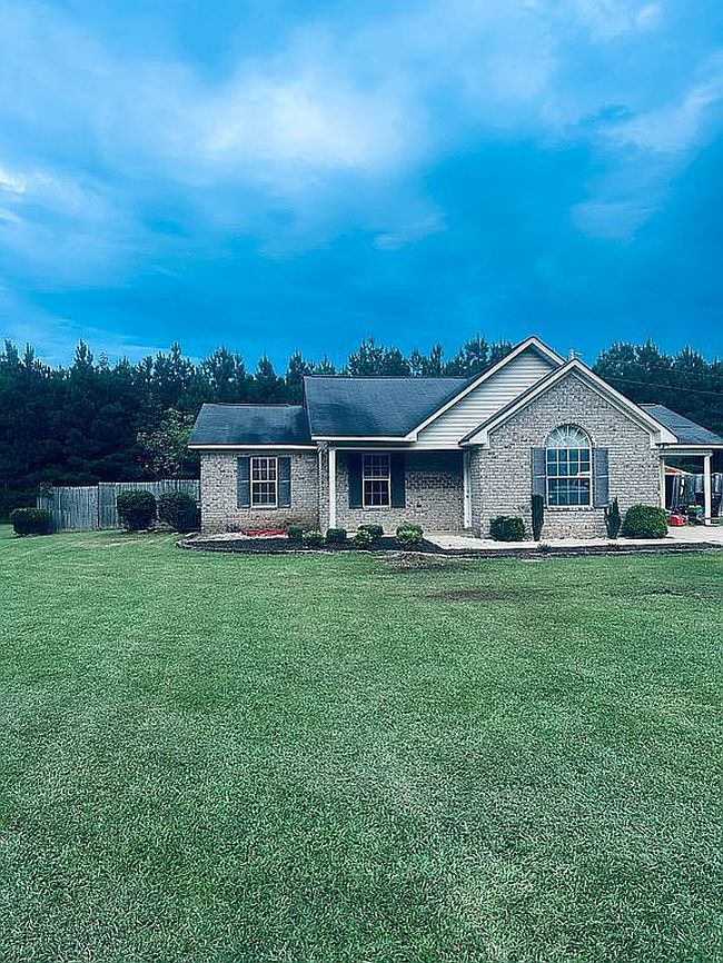 Photo of 2483 Dale Rd