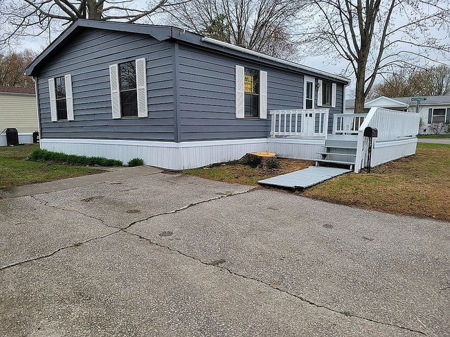 Photo of 3345 Nottingham Rd #162, Bay City, MI