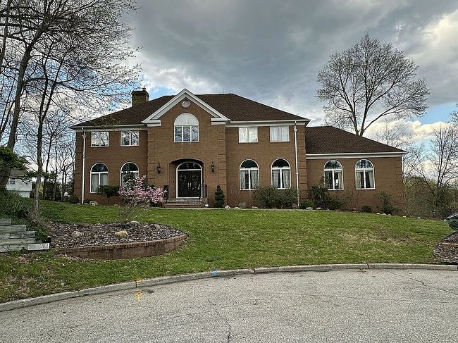 Photo of 1 Calvo Pl, Hawthorne, NJ