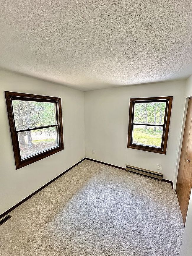 Image of 7097 Stockland Rd