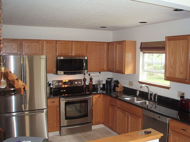 Image of 2804 Hartford Ln