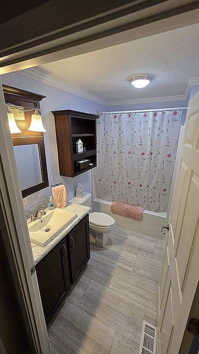Photo of 5509 Champagne Ctr, Girard, PA