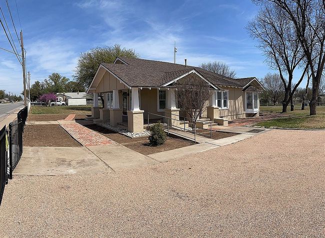 Photo of 302 N Main St, Winters, TX