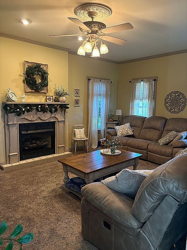 Photo of 981 Lander Dr, Lucinda, PA
