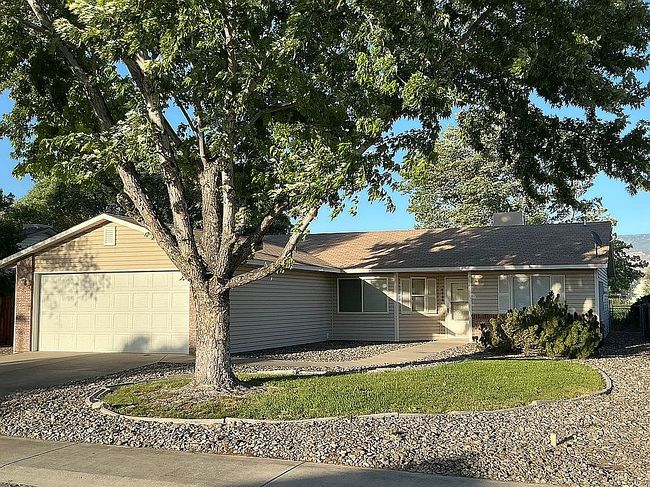 Photo of 480 1/2 Aspen Grove Dr, Clifton, CO