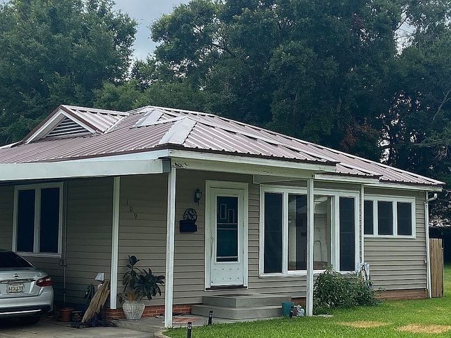 Image of 109 Clay St