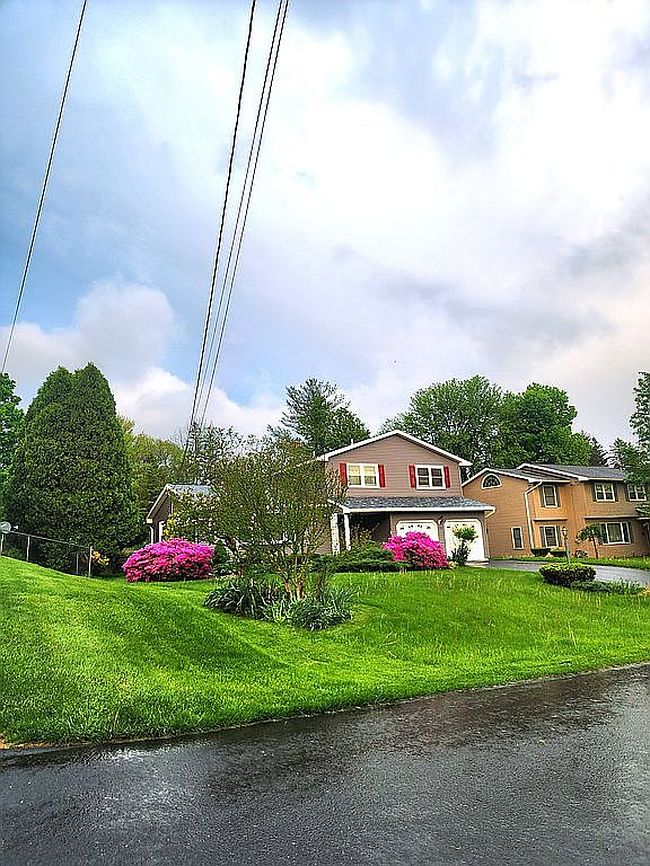 Photo of 120 Clarion Dr, Whitesboro, NY