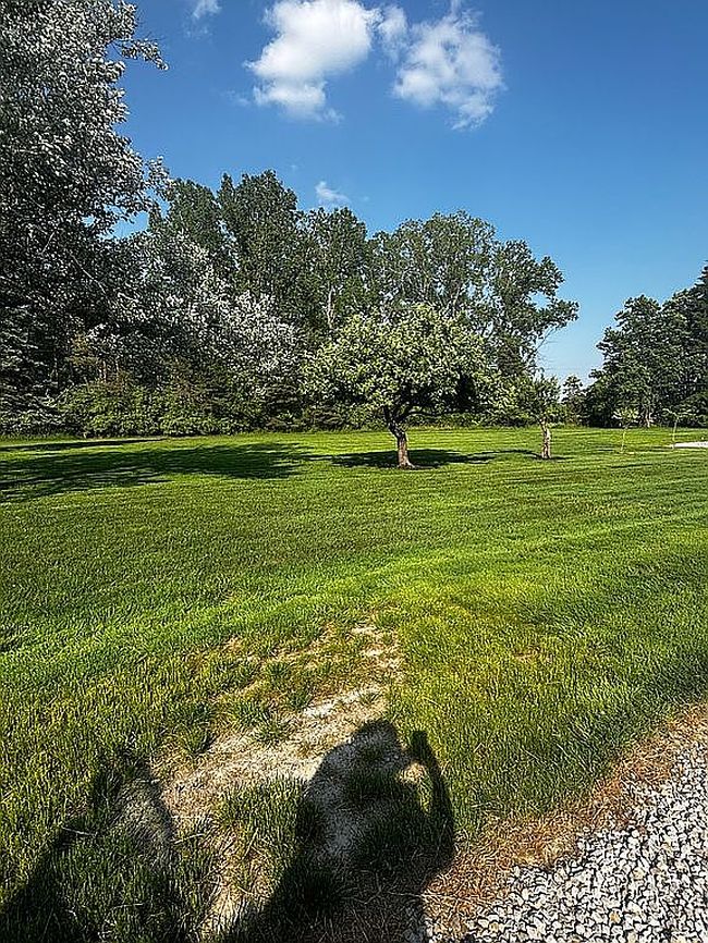 Photo of 3067 W Huron Rd, Standish, MI