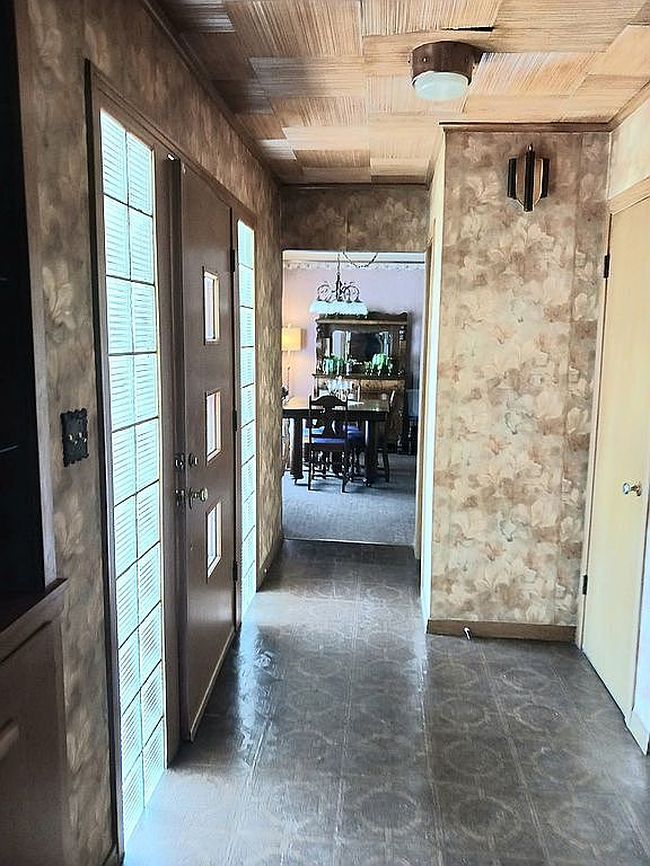 Additional photo 1 of property located at 311 Poplar Heights Rd