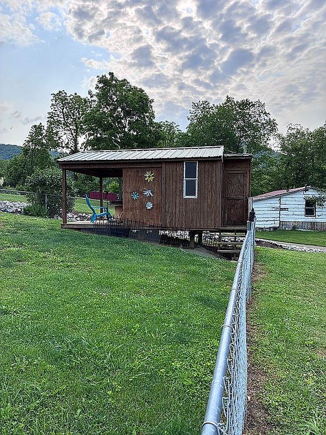 Image of 4264 Highway 1482