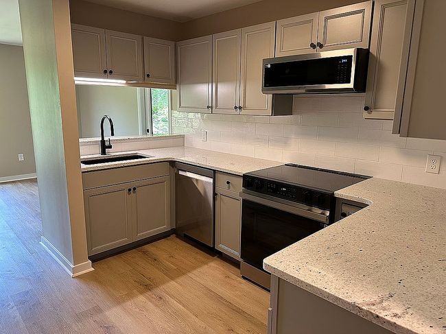 Photo of 322 S Pantops Dr, Charlottesville, VA