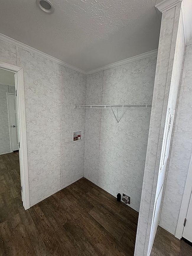 Photo of 1021 Waterloo Geneva Rd #31, Waterloo, NY