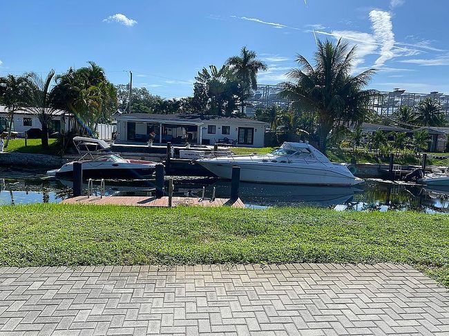Image of 1700 Sw 23rd Ave
