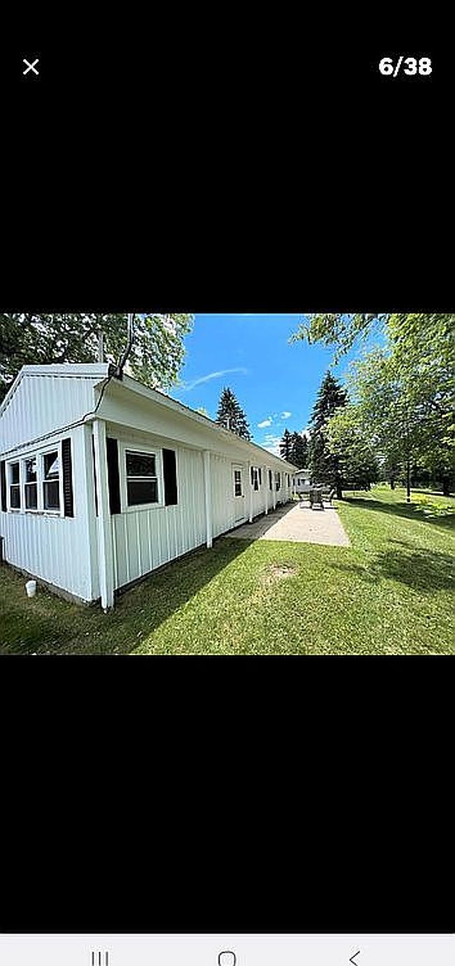 Photo of 6513 N Black River Rd, Cheboygan, MI
