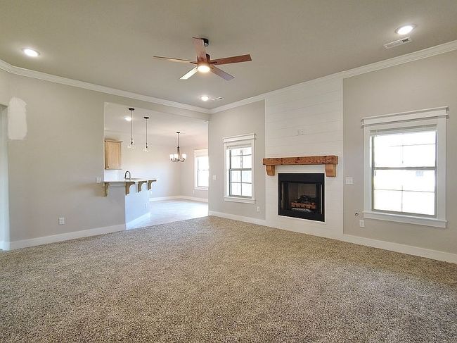 Image of 970 Maple View St