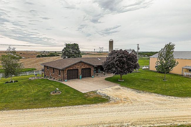 Photo of 15089 398th Ave, Bellevue, IA