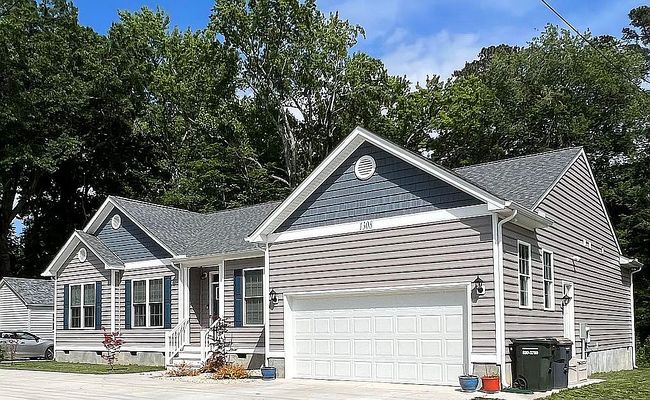 Photo of 1308 Old Williamsburg Rd, Yorktown, VA