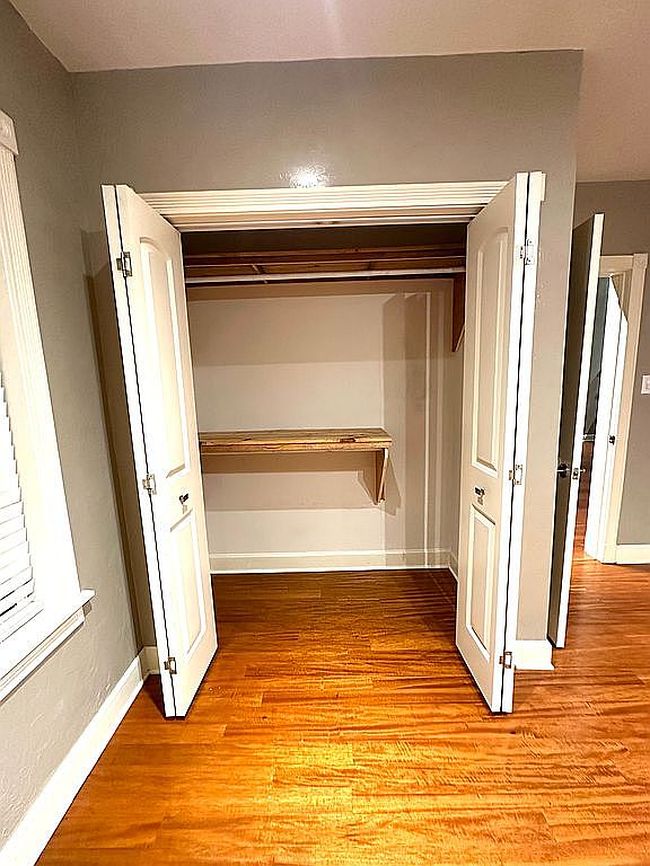Image of 214 Holly St