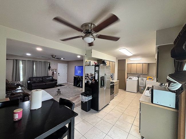 Image of 506 Larson St
