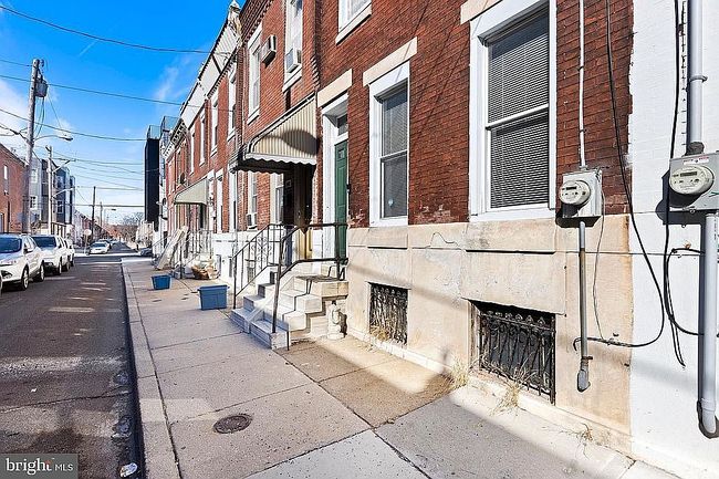 Photo of 539 Fernon St, Philadelphia, PA