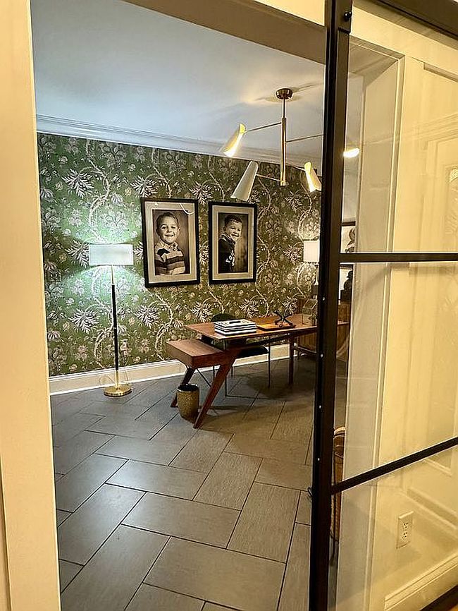 Image of 42 Deerfoot Dr
