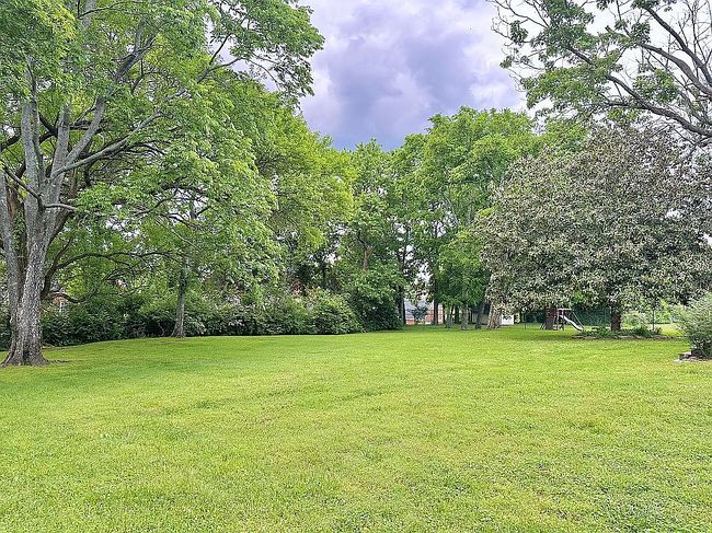 Image of 204 Bluegrass Dr
