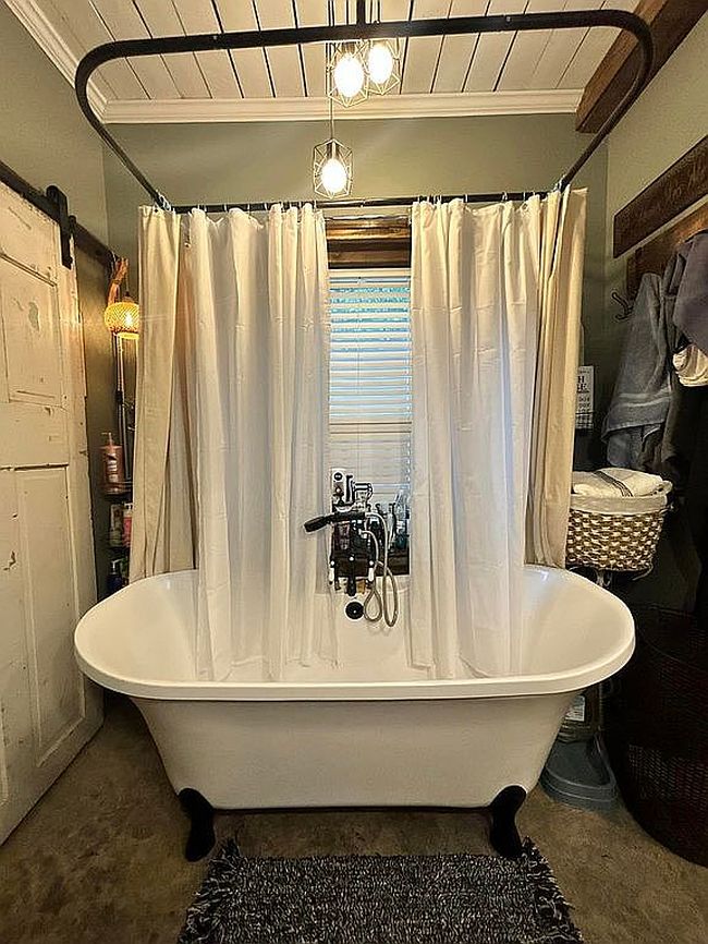 Preview of property located at 217 Wilkins Chapel Rd