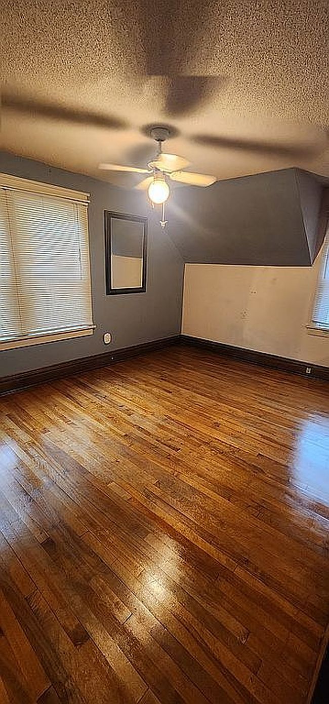 Image of 4712 W 8th St