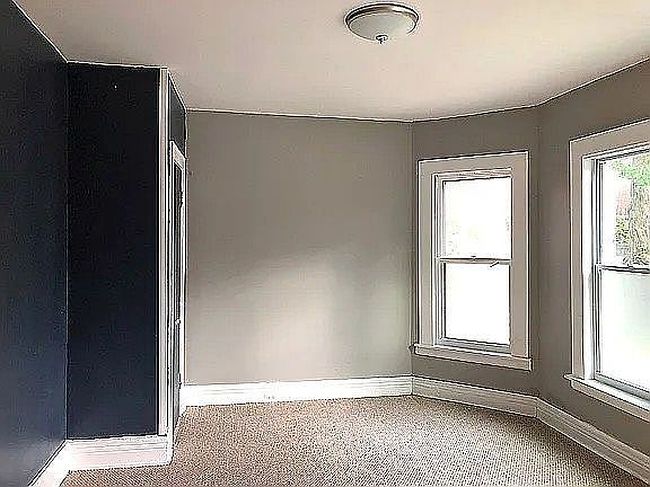 Photo of 25 Carroll St Apt 3, Poughkeepsie, NY