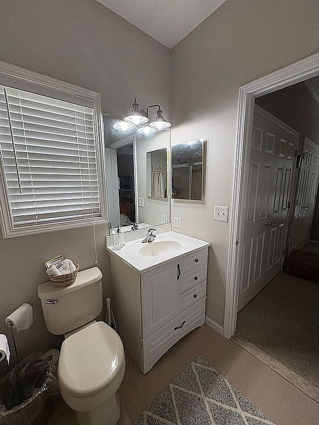 Photo of 47 Molly Ln, Brick, NJ