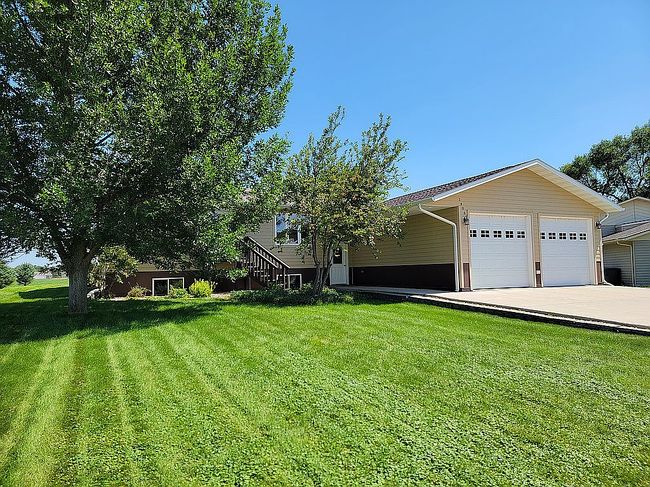 Photo of 1406 Sunset Ave, Mobridge, SD